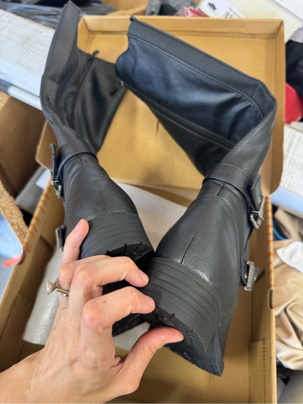 GLOBALWIN Women's 21YY10 Black Knee High Fashion Boots 9 Vegan Leather - Picture 7 of 8